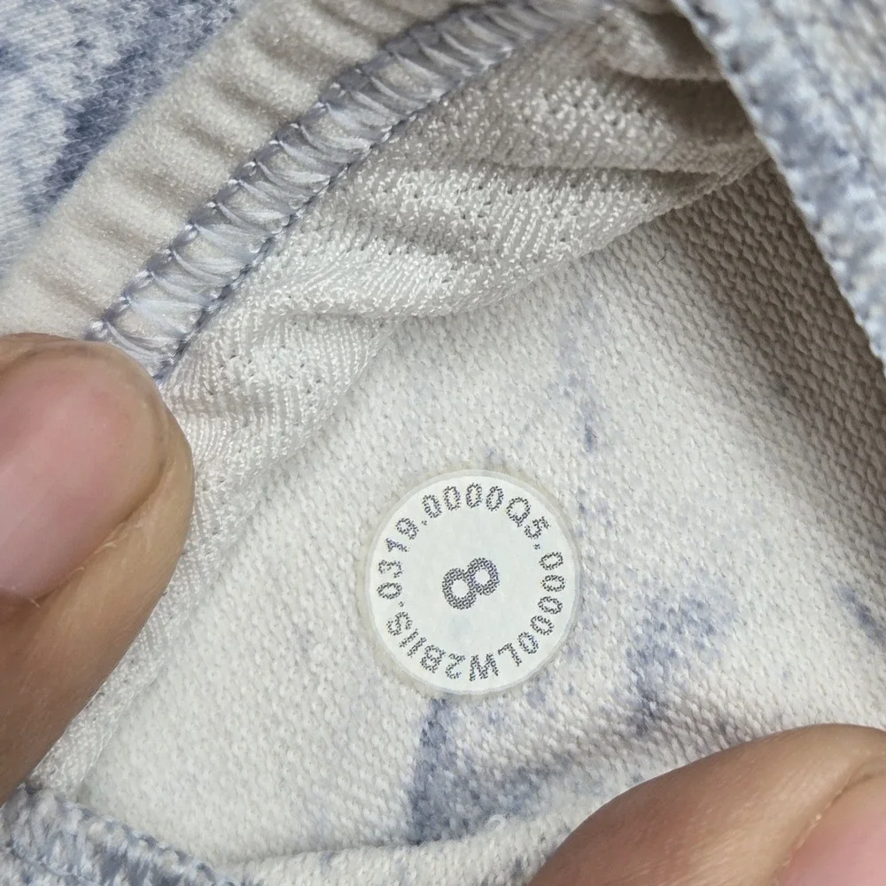 Lululemon Women Sports Bra 8 Blue Ebb To Train Tie Dye Wireless Racerback